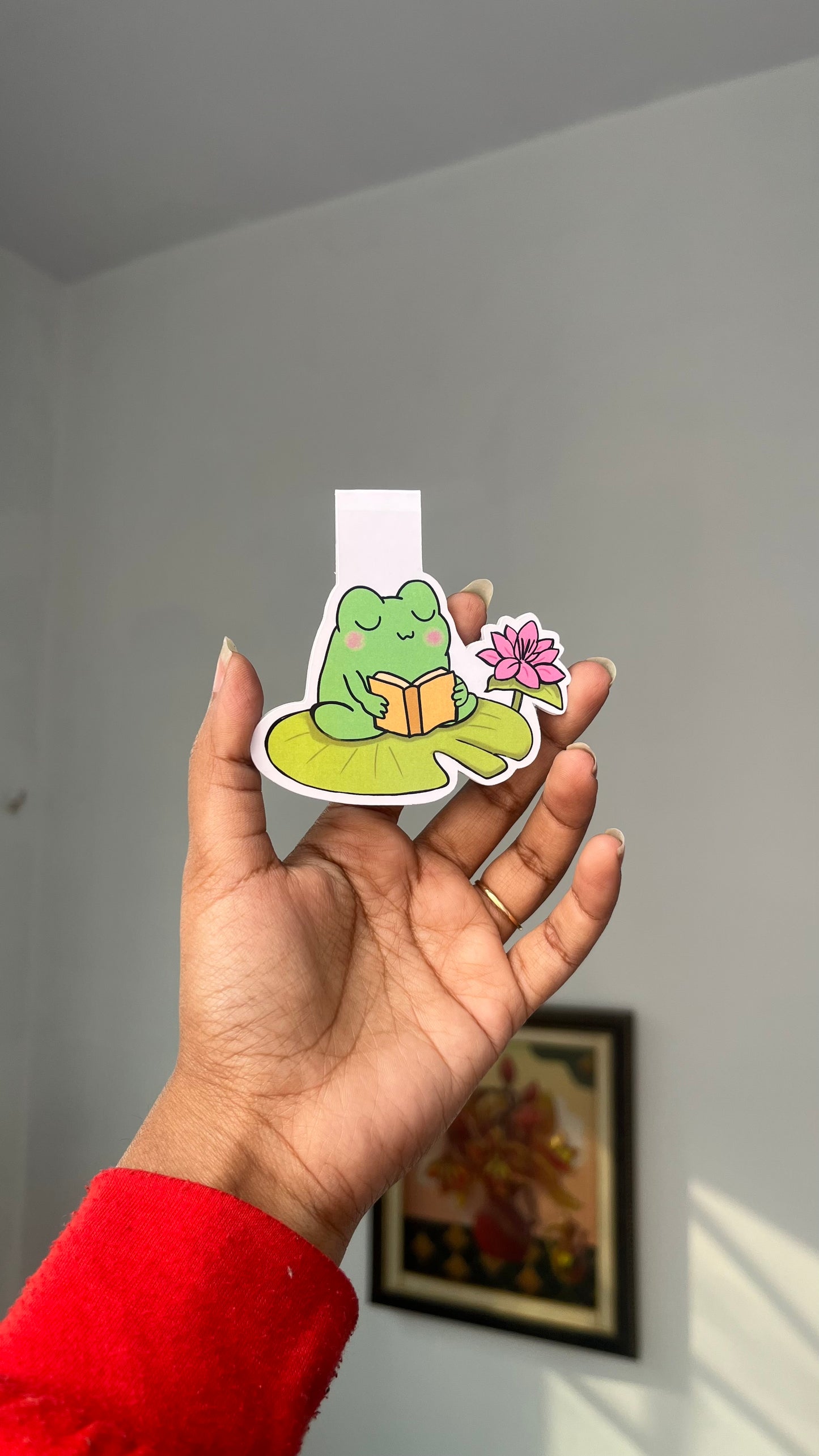 Reading Frog Magnetic Bookmark