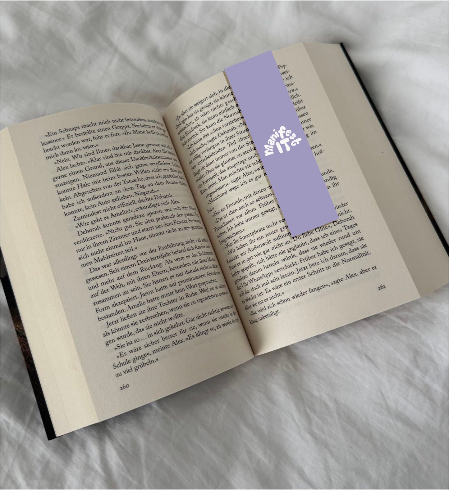 Manifest it magnetic Bookmark