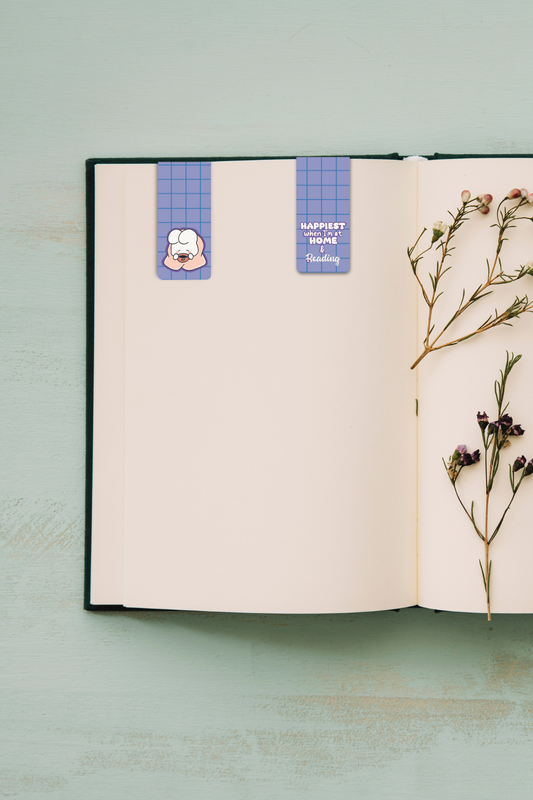Cozy bunny reading small magnetic Bookmark