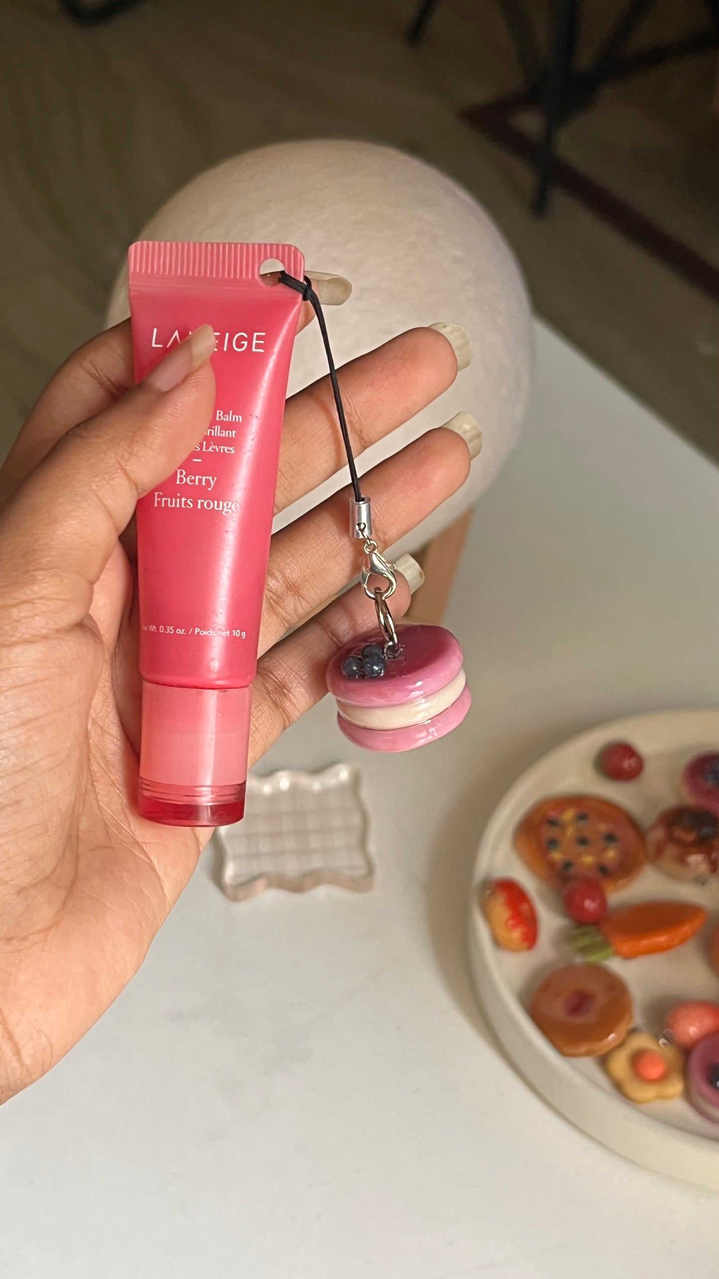 Blueberry cake charm