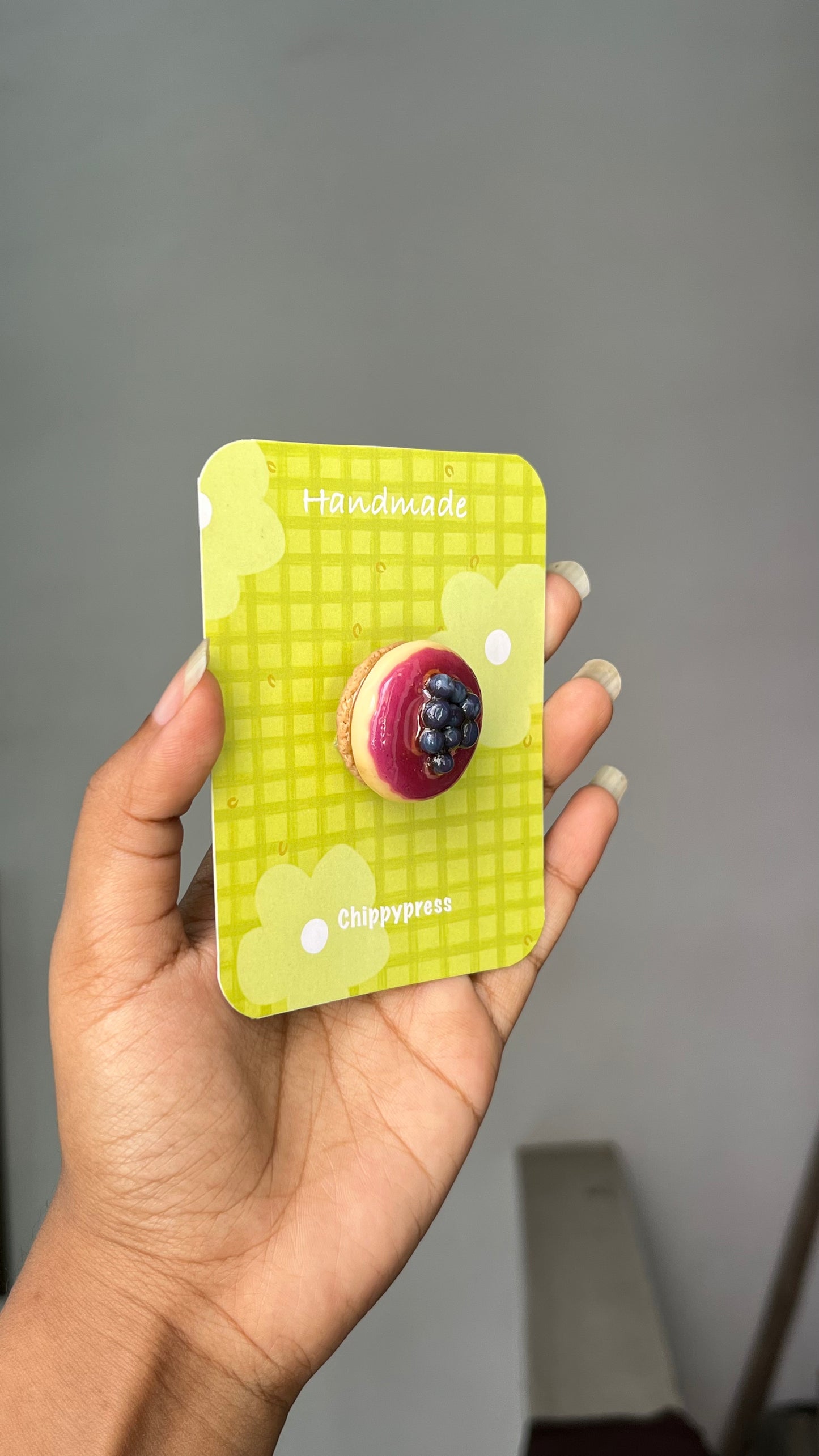 Blueberry cheesecake clay miniature Magnet/Pin