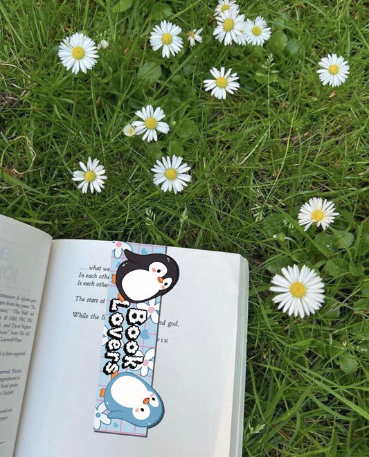 Twin penguin book lovers magnetic bookmark